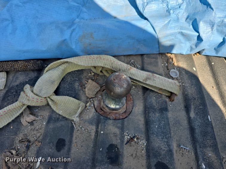 image for item EO1615 2015 Chevrolet Silverado 2500HD Crew Cab pickup truck