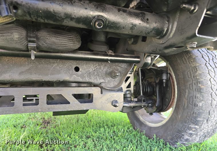 image for item EO1615 2015 Chevrolet Silverado 2500HD Crew Cab pickup truck