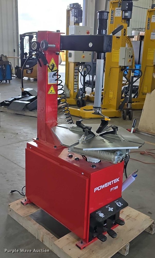 image for item EO1628 Powertek PT620 tire machine