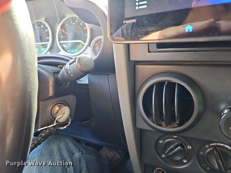 image for item EO4600 2010 Jeep Wrangler SUV