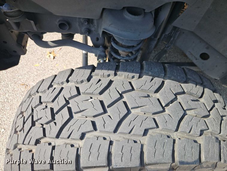 image for item EO4600 2010 Jeep Wrangler SUV