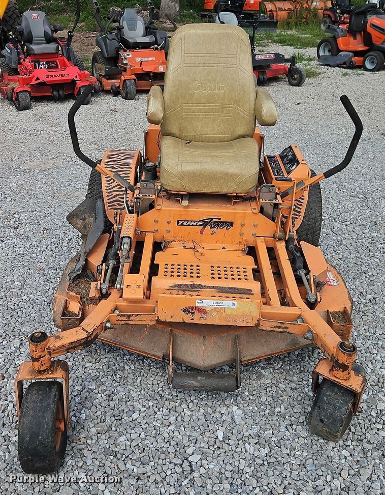 image for item EO4632 Scag Turf Tiger ZTR lawn mower