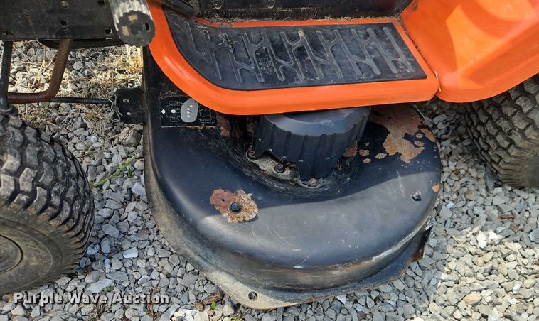 image for item EO4633 Ariens lawn mower