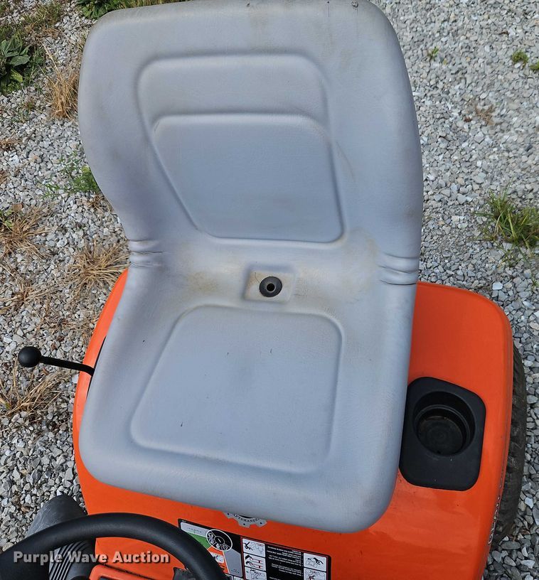 image for item EO4633 Ariens lawn mower