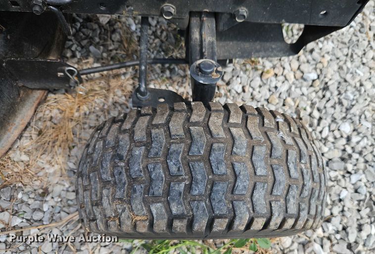 image for item EO4633 Ariens lawn mower