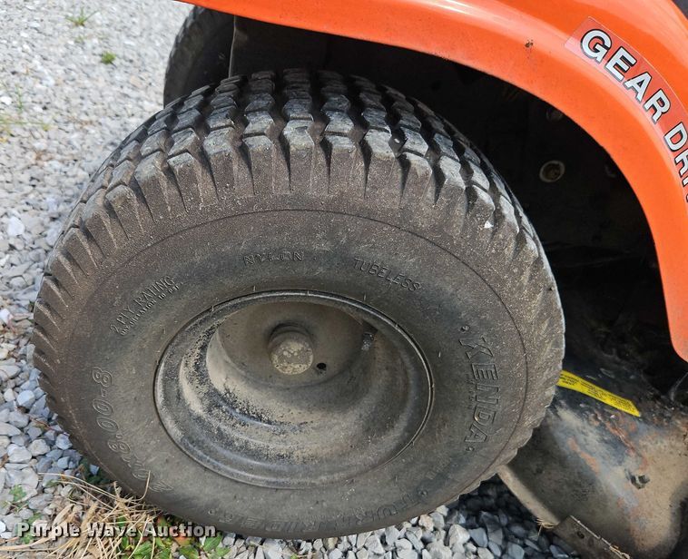 image for item EO4633 Ariens lawn mower