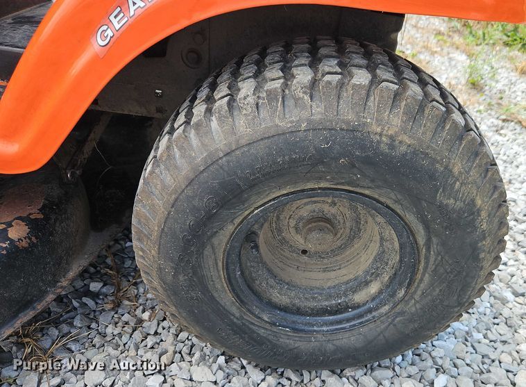 image for item EO4633 Ariens lawn mower