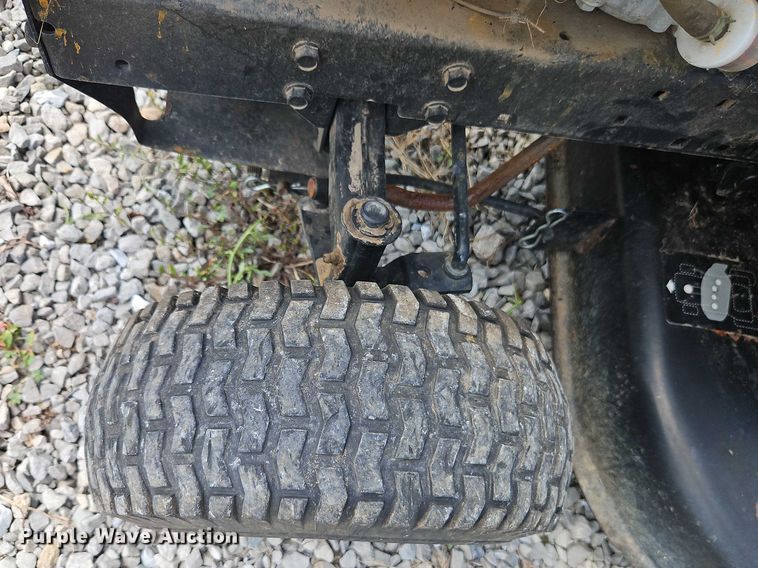 image for item EO4633 Ariens lawn mower