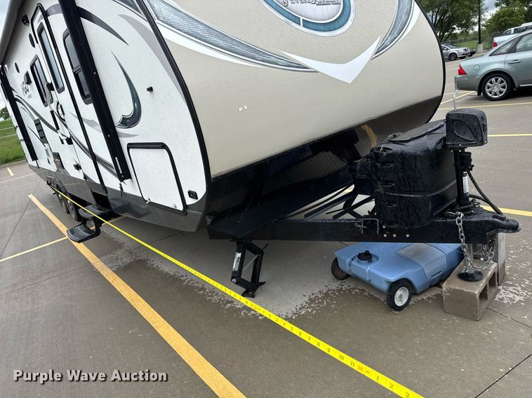 image for item EQ1487 2015 Evergreen I-GO camper