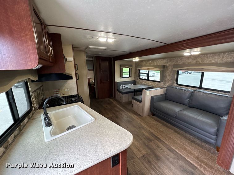 image for item EQ1487 2015 Evergreen I-GO camper