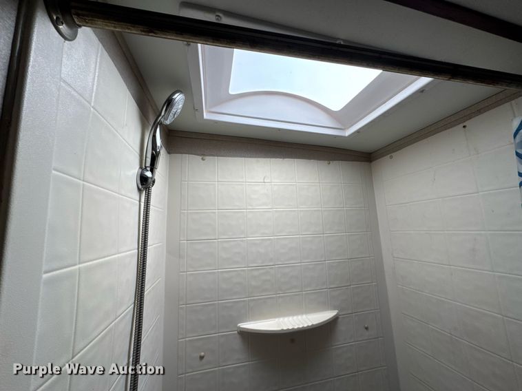 image for item EQ1487 2015 Evergreen I-GO camper