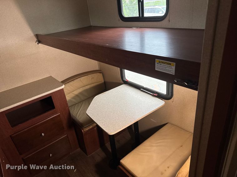 image for item EQ1487 2015 Evergreen I-GO camper