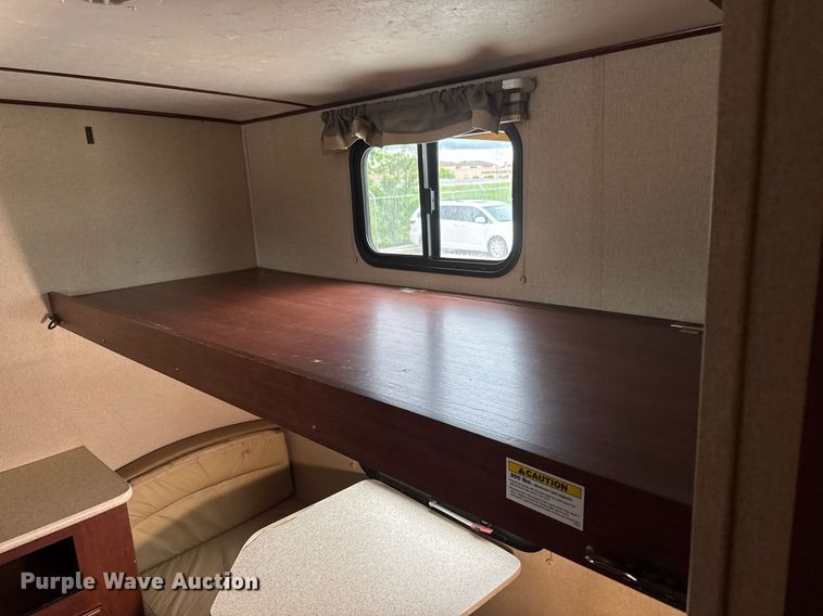 image for item EQ1487 2015 Evergreen I-GO camper