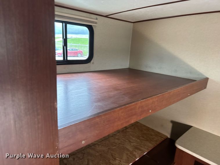 image for item EQ1487 2015 Evergreen I-GO camper