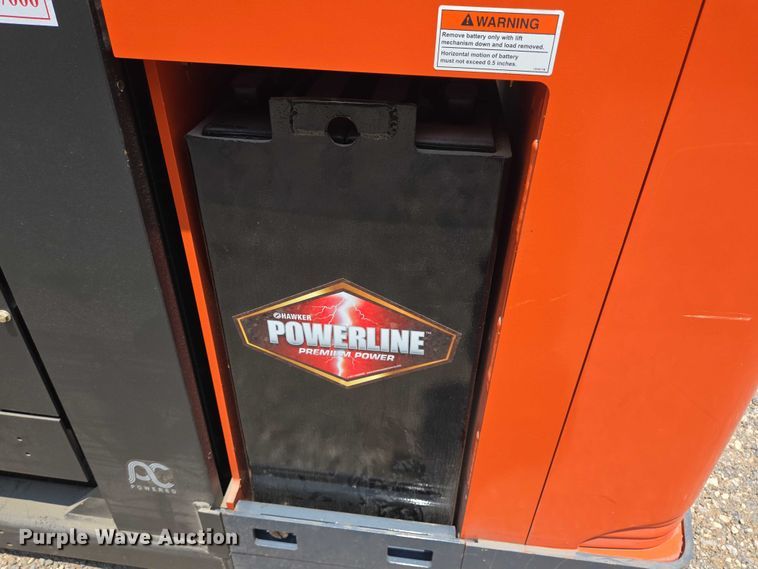 image for item EQ4117 2021 Toyota 8BPUE15 order picker