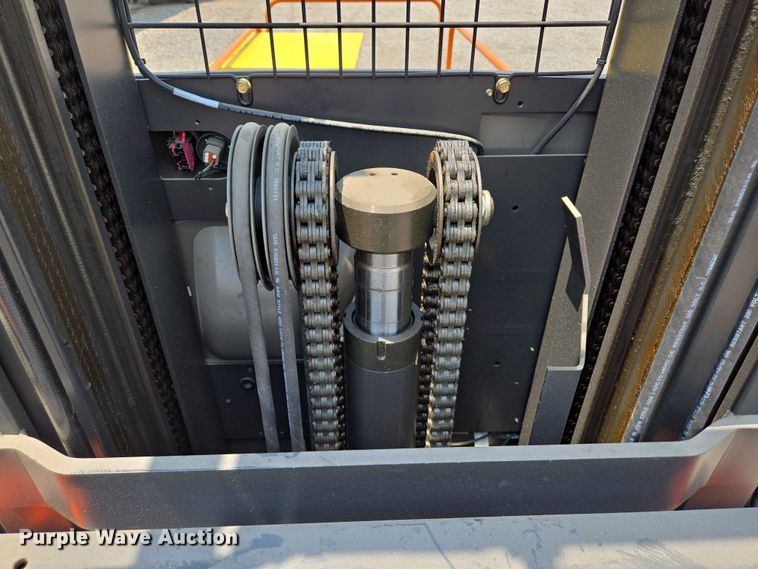 image for item EQ4117 2021 Toyota 8BPUE15 order picker