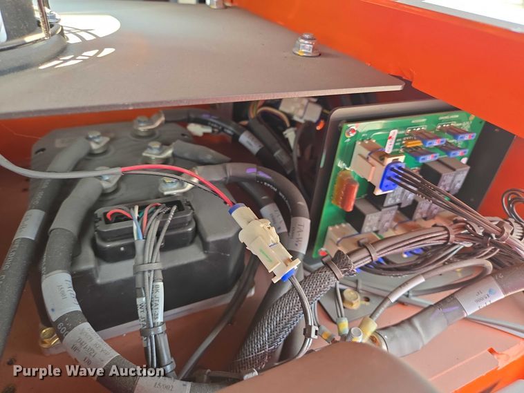 image for item EQ4117 2021 Toyota 8BPUE15 order picker