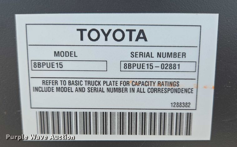 image for item EQ4117 2021 Toyota 8BPUE15 order picker