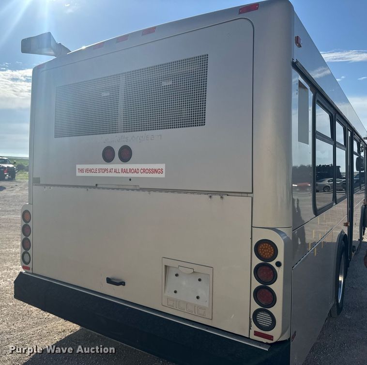 image for item ER2089 2009 Gillig G27E102N2 shuttle bus