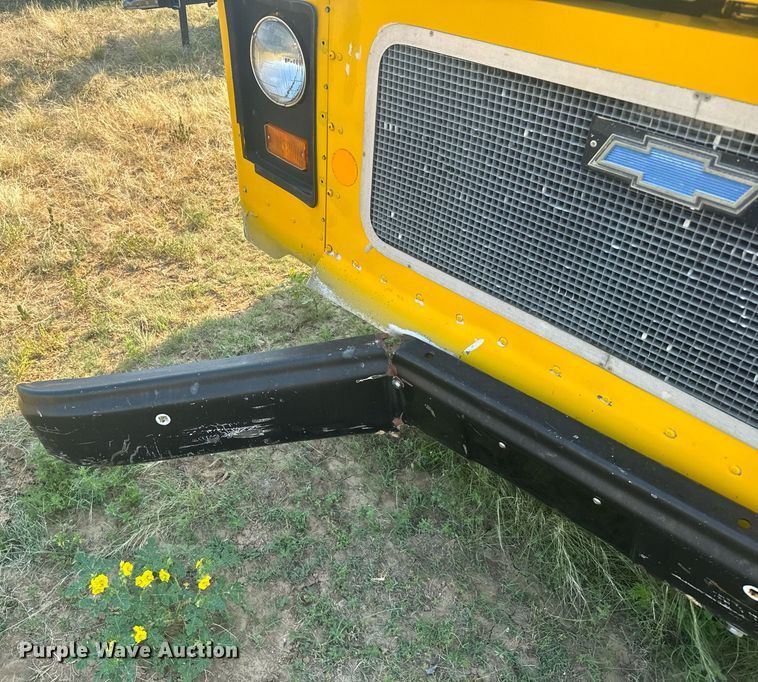 image for item ER2214 1983 Chevrolet P20 delivery van