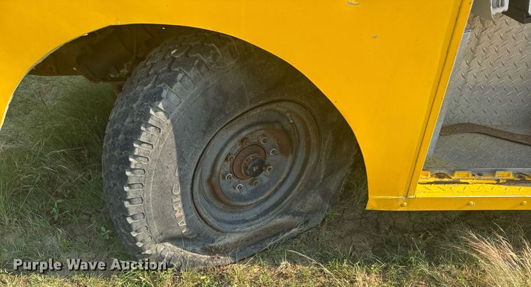 image for item ER2214 1983 Chevrolet P20 delivery van