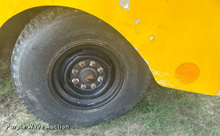 image for item ER2214 1983 Chevrolet P20 delivery van