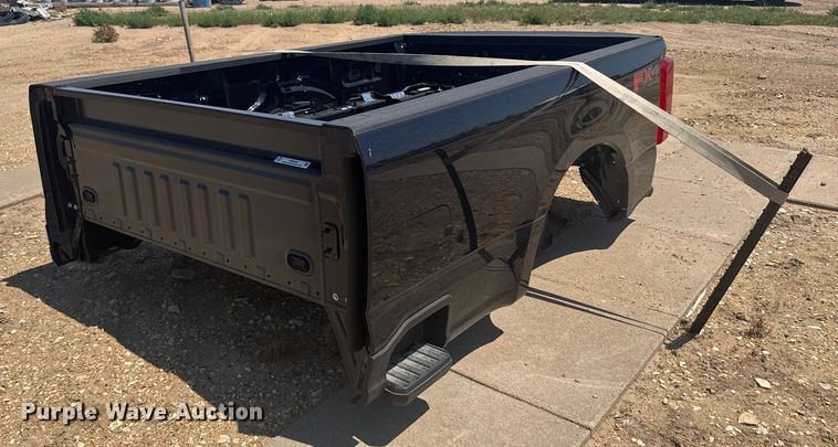 image for item ER2256 Pickup truck bed