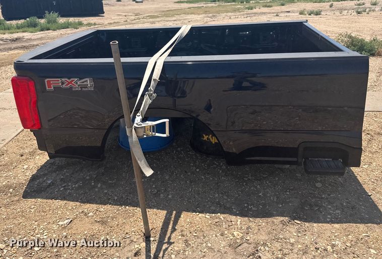 image for item ER2256 Pickup truck bed