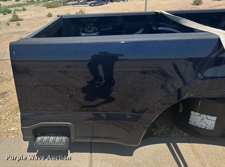 image for item ER2256 Pickup truck bed