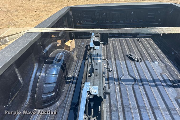 image for item ER2256 Pickup truck bed