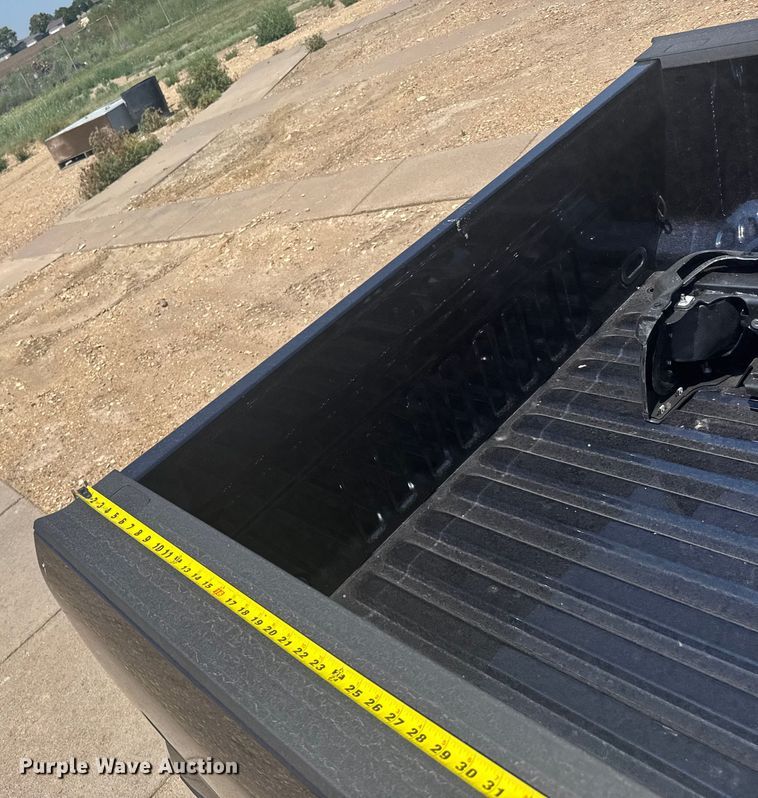 image for item ER2256 Pickup truck bed
