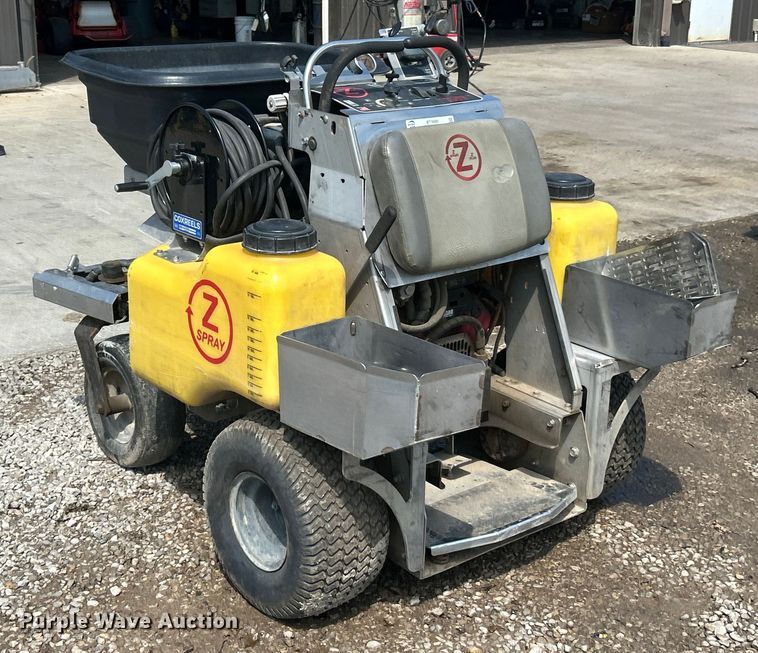 image for item ET3000 LT Rich Z Sprayer turf sprayer