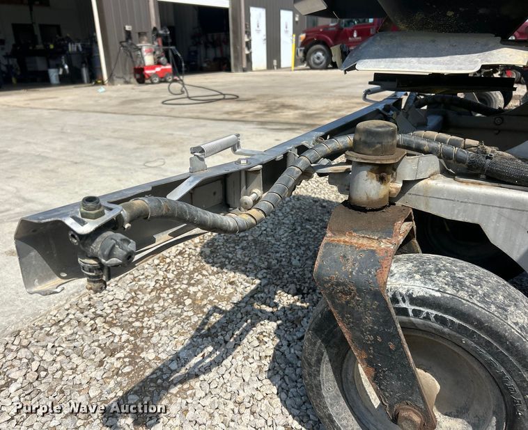 image for item ET3000 LT Rich Z Sprayer turf sprayer