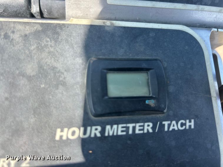 image for item ET3000 LT Rich Z Sprayer turf sprayer