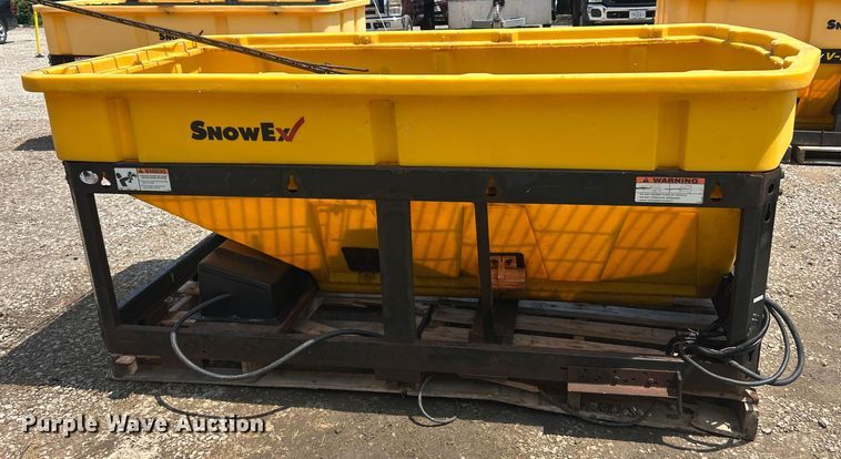 image for item ET3005 Snow Ex V-Max 8500 spreader