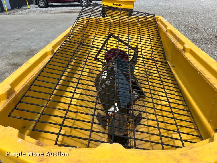 image for item ET3005 Snow Ex V-Max 8500 spreader