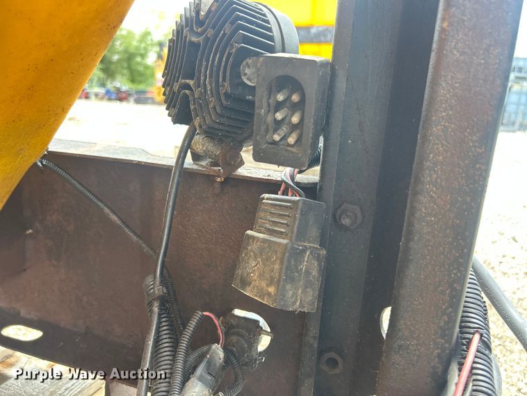 image for item ET3005 Snow Ex V-Max 8500 spreader