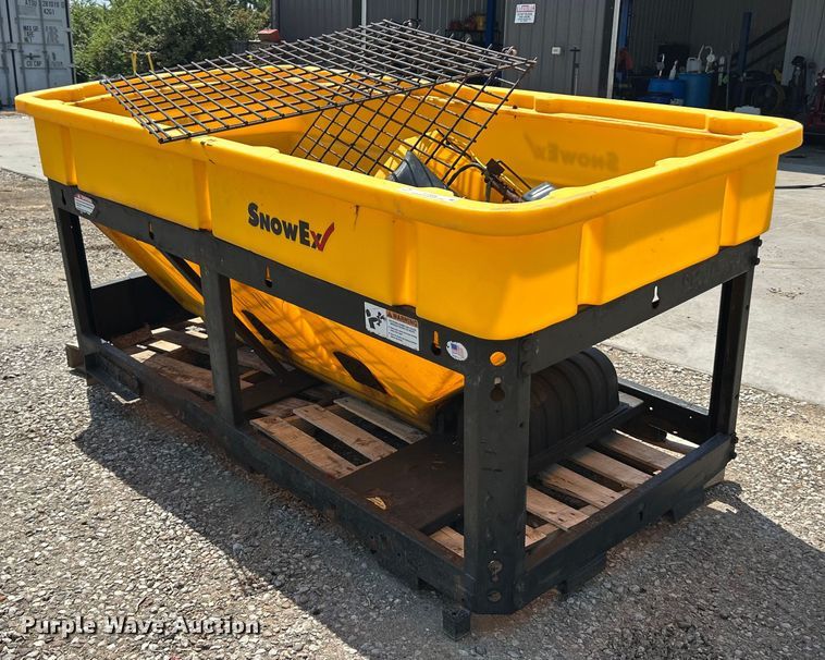 image for item ET3006 Snow Ex V-Max 8500 spreader