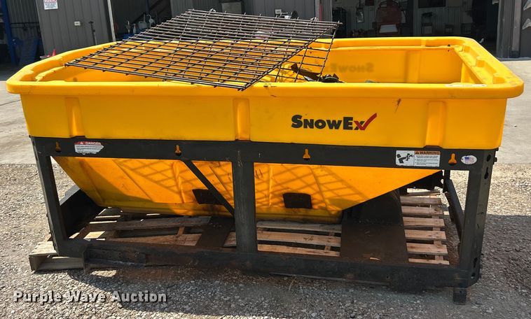 image for item ET3006 Snow Ex V-Max 8500 spreader