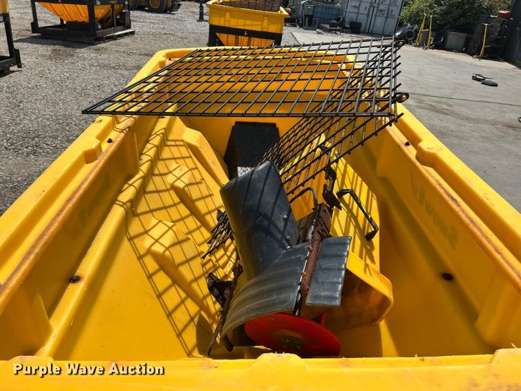 image for item ET3006 Snow Ex V-Max 8500 spreader