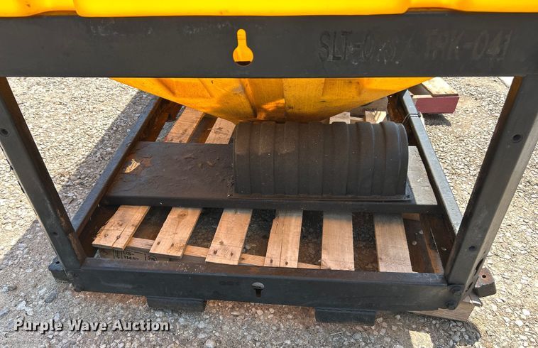 image for item ET3006 Snow Ex V-Max 8500 spreader