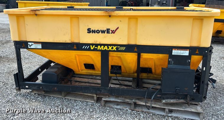 image for item ET3007 Snow Ex V-Max G2 spreader