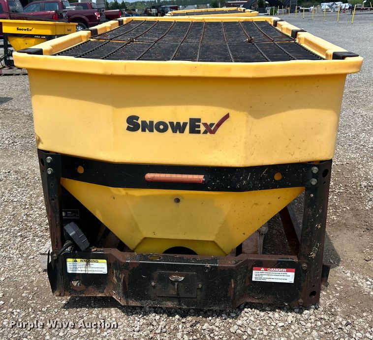 image for item ET3008 Snow Ex V-Max G2 spreader