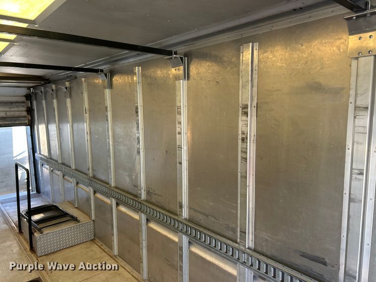 image for item ET3034 2016 Freightliner MT45 delivery van