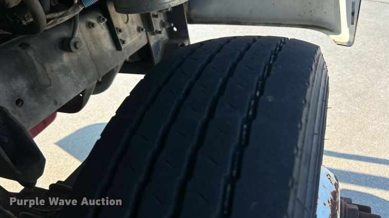 image for item ET3034 2016 Freightliner MT45 delivery van