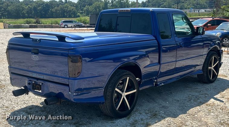 image for item ET3036 2006 Ford Ranger SuperCab pickup truck