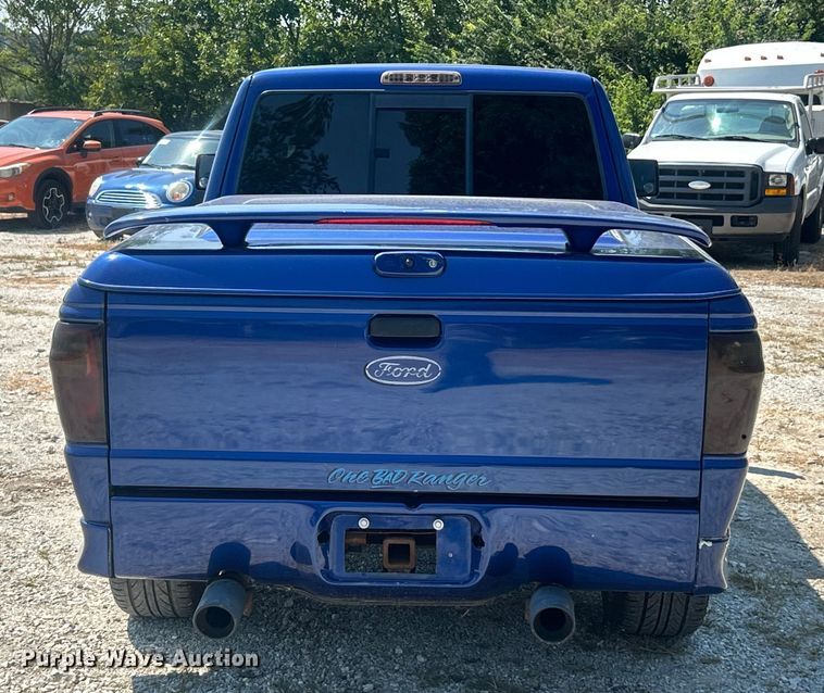 image for item ET3036 2006 Ford Ranger SuperCab pickup truck