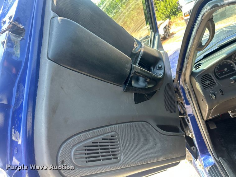 image for item ET3036 2006 Ford Ranger SuperCab pickup truck