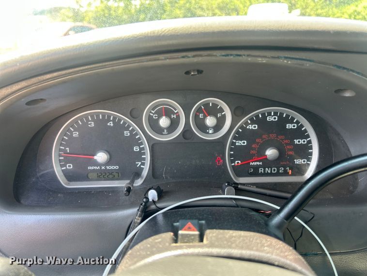 image for item ET3036 2006 Ford Ranger SuperCab pickup truck