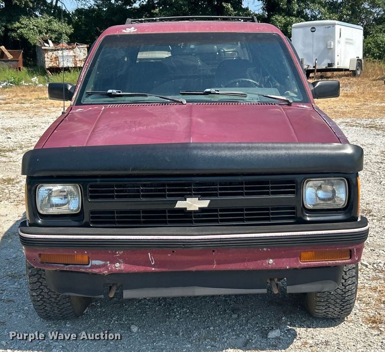image for item ET3037 1992 Chevrolet Blazer SUV